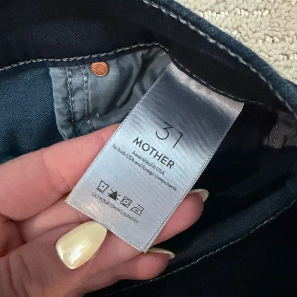 MOTHER insider crop step fray NWOT - Picture 3 of 4